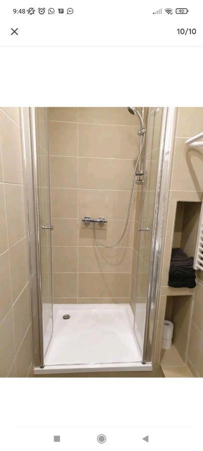 Schoenes Und Offenes Appartement Jüchen 외부 사진