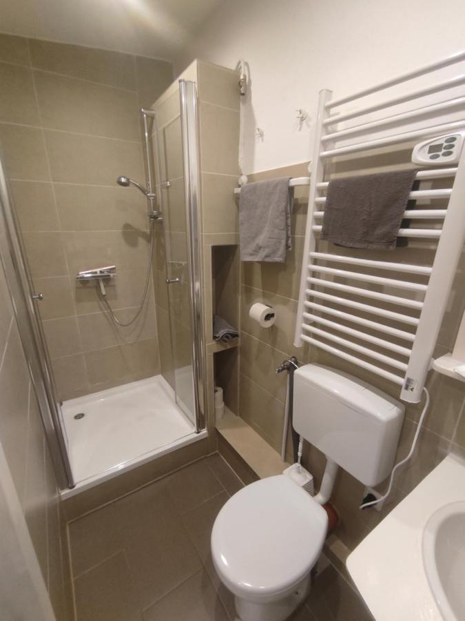 Schoenes Und Offenes Appartement Jüchen 외부 사진